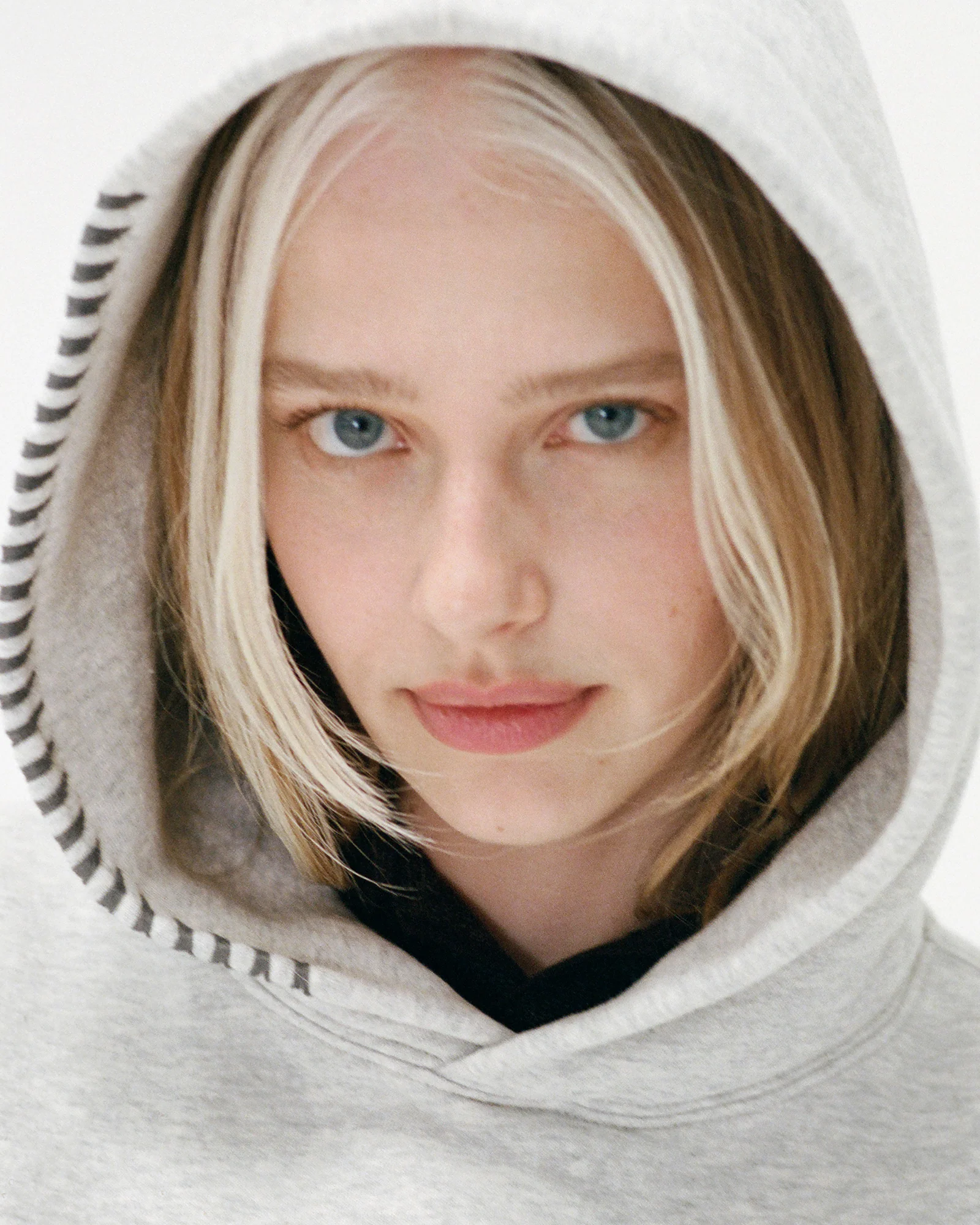Classics Midweight Fleece Hoodie - Image 4