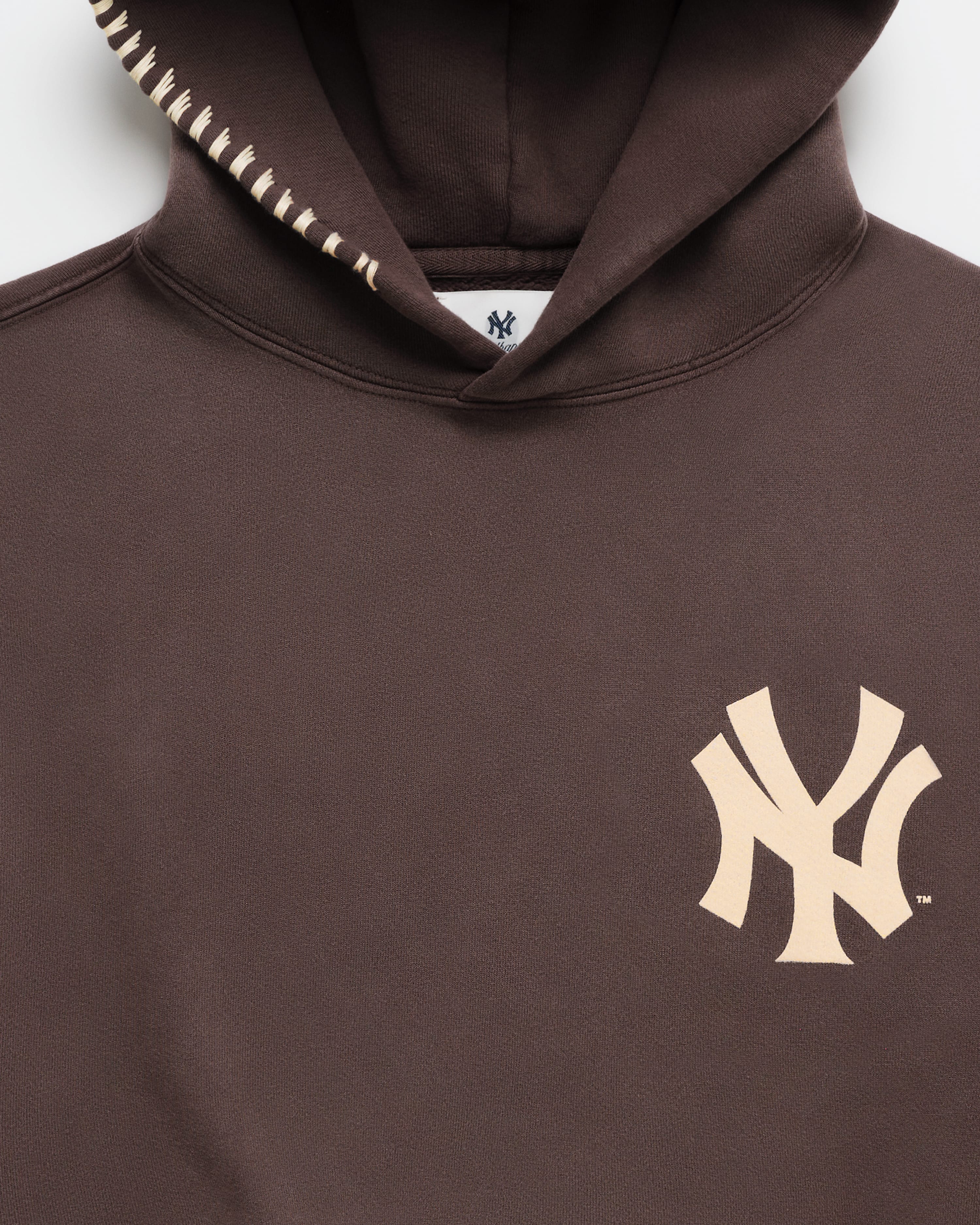 Yankees Washed Fleece Hoodie - Image 3