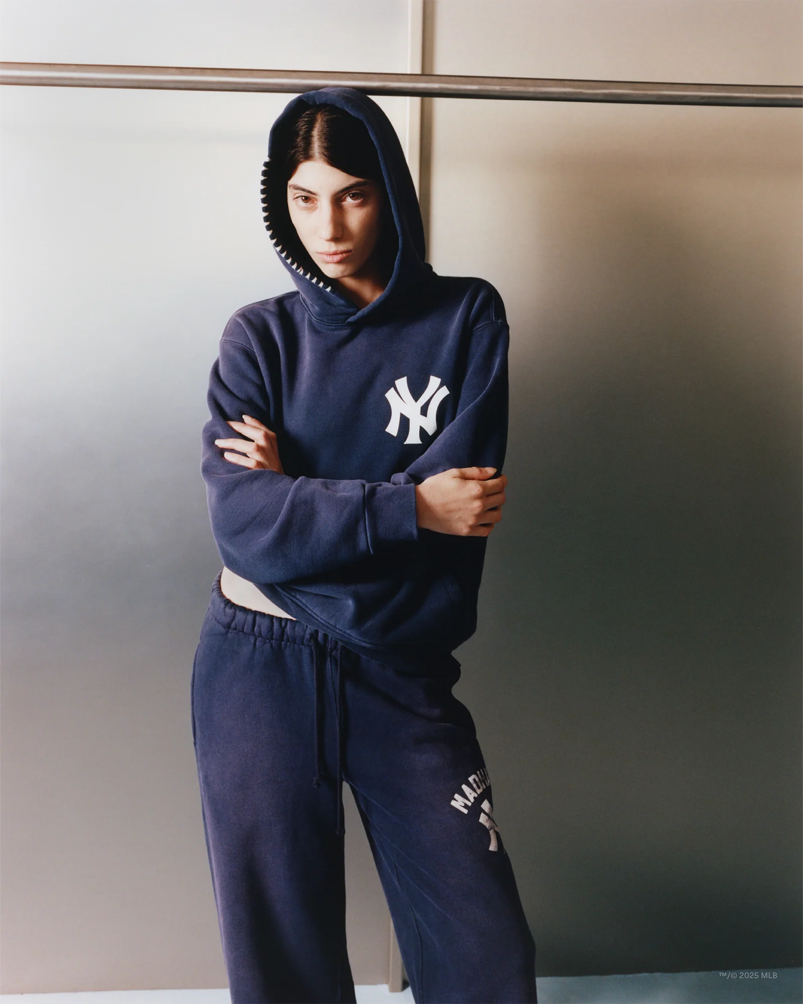 Yankees Washed Straight Sweatpant - Image 3